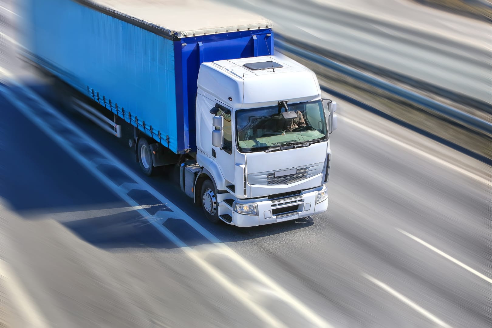 Autotrasportatori: riduzione accise IV trimestre 2025. Attenzione alle modalità di presentazione dell’istanza
